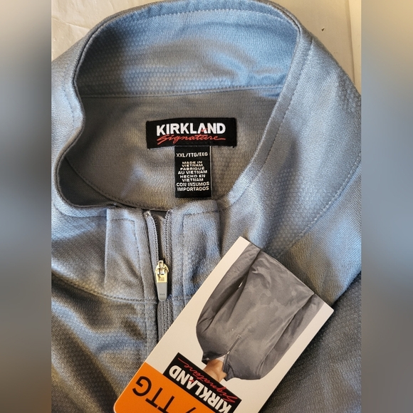 Kirkland Signature Light Blue Quarter-Zip Pullover, Size XXL - Picture 3 of 7
